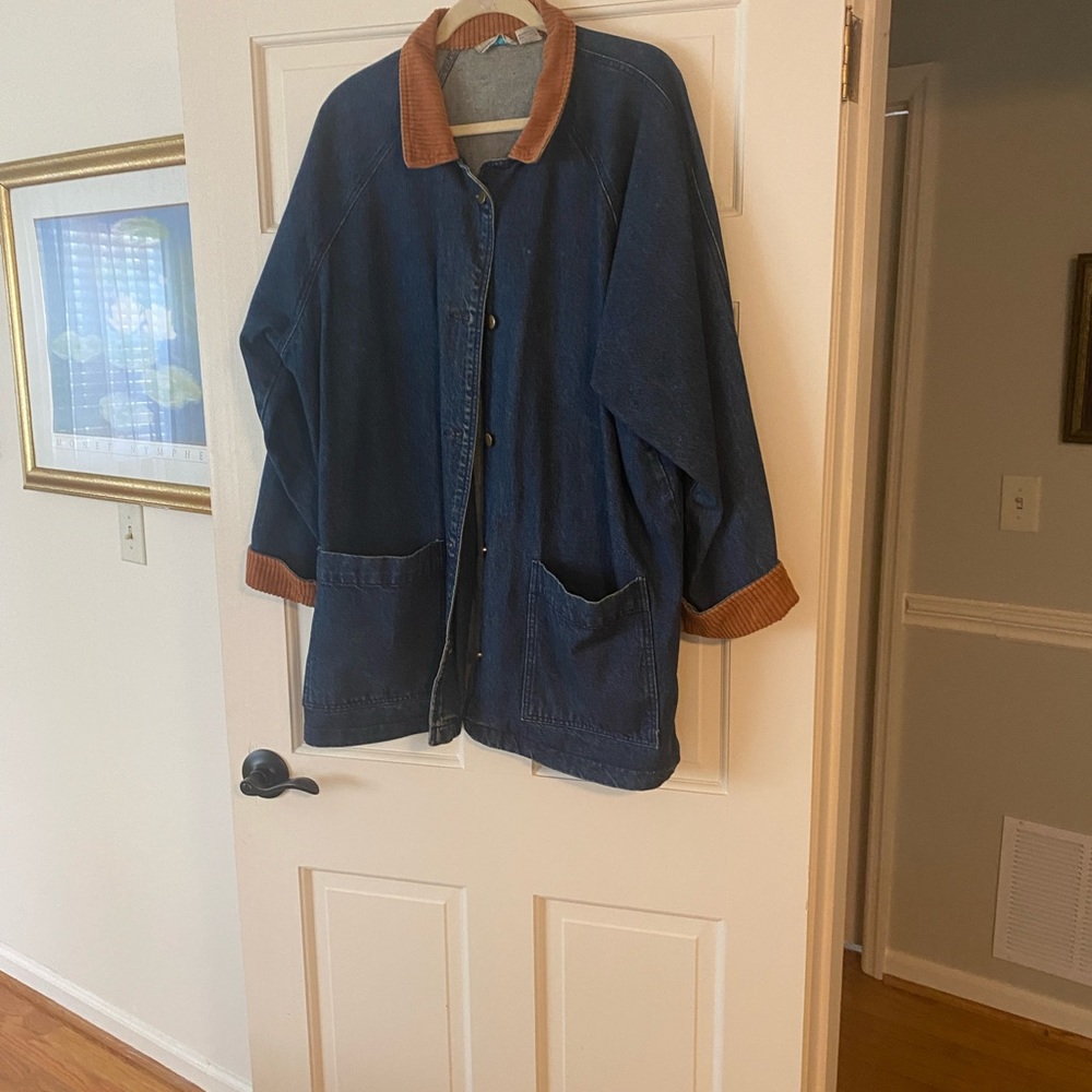 Women’s Barn jacket.